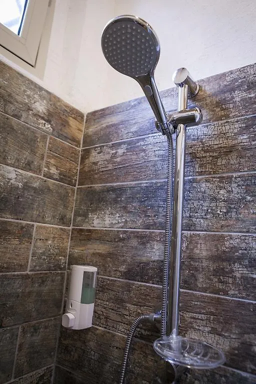Ab Comfort Apartments Κατάνια 0*,